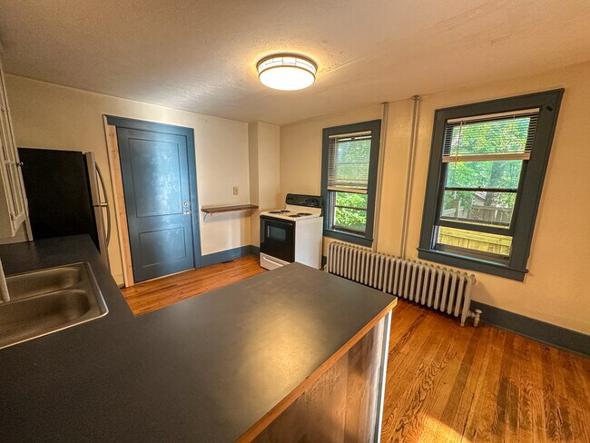Foto del edificio - 412 Hudson St