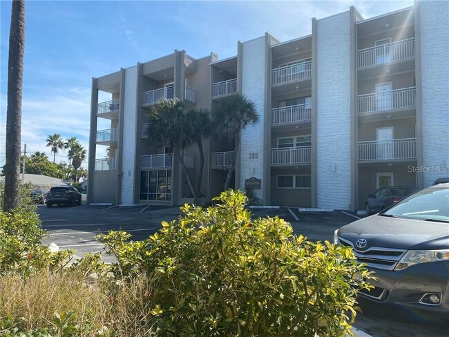 Foto del edificio - 200 1st Ave