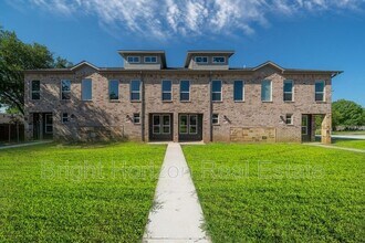Building Photo - 6506 Park Pl Dr
