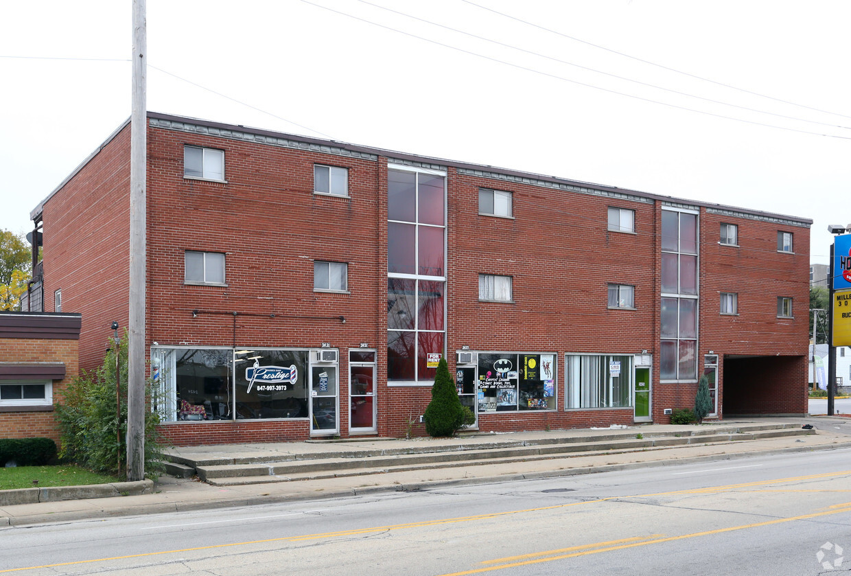 Building Photo - 2421-2425 Washington St