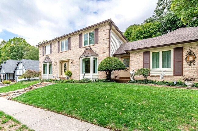 Building Photo - 69 Riverwood Estates Blvd