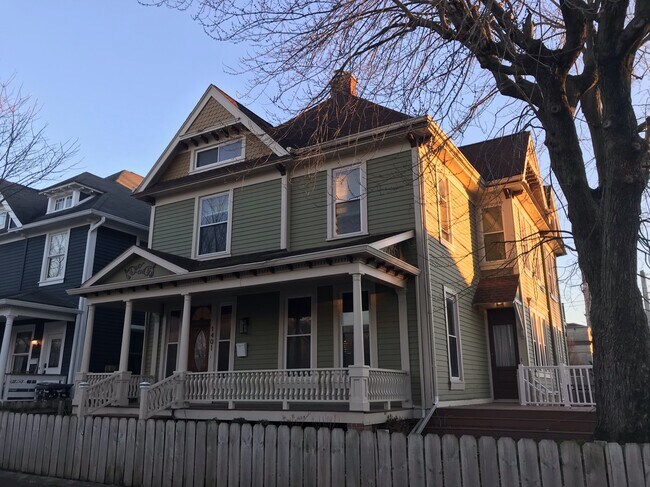 Building Photo - 1401 Marlowe Ave