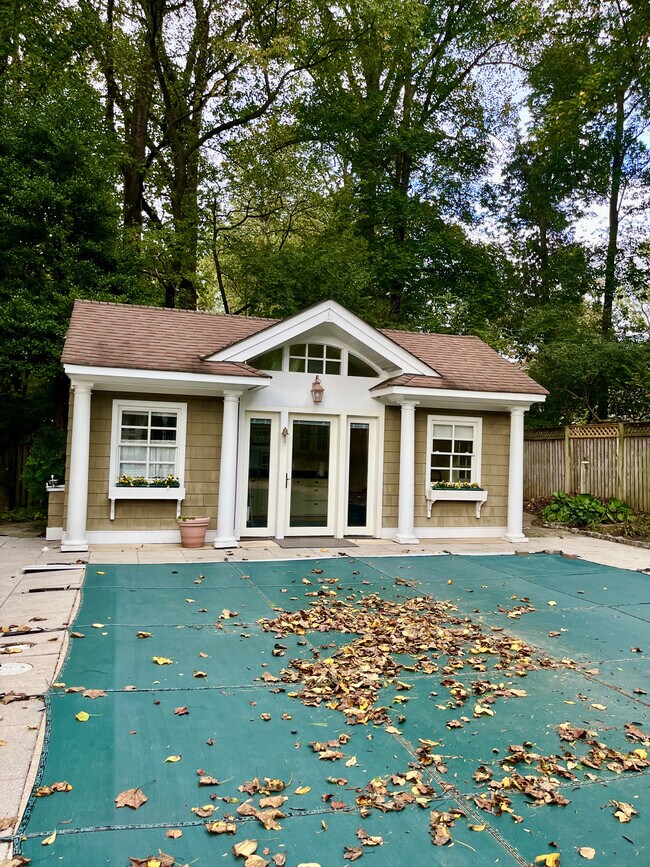 Front view (left of pool) - 2717 Oak Valley Dr