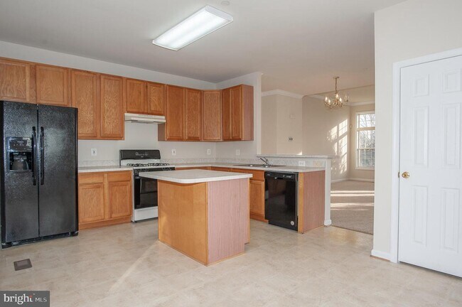 Foto del edificio - 446 Stanton Pl