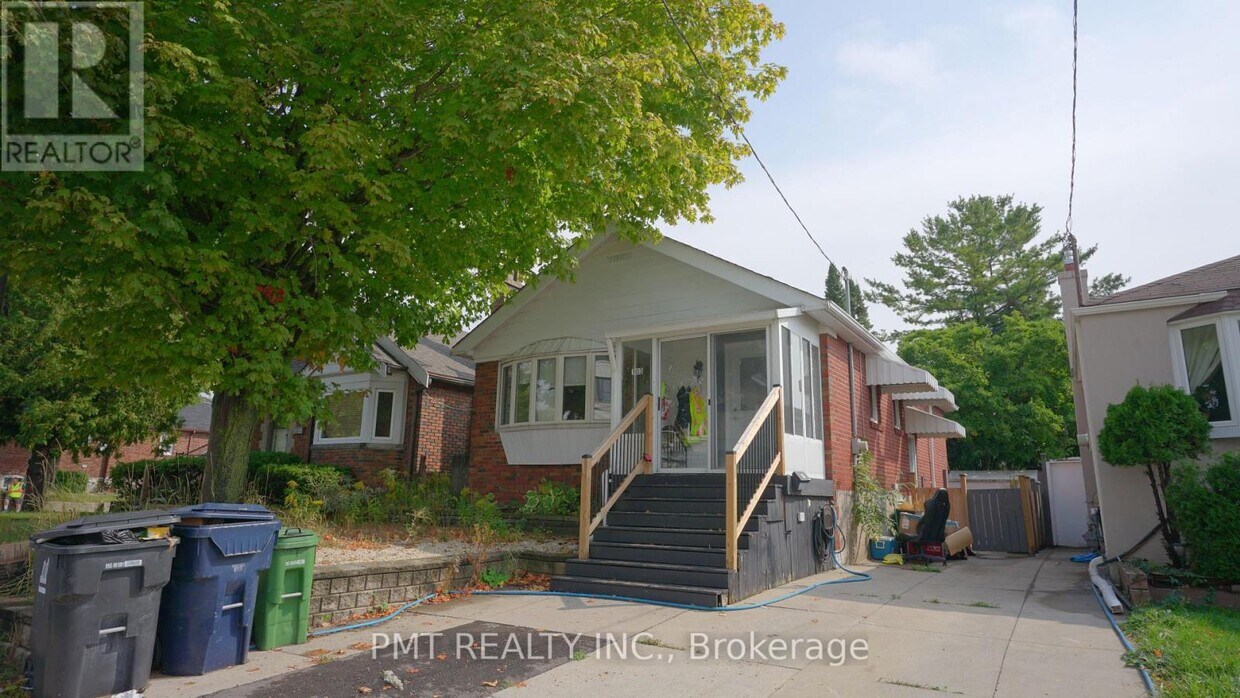 Building Photo - 103 Yardley Ave