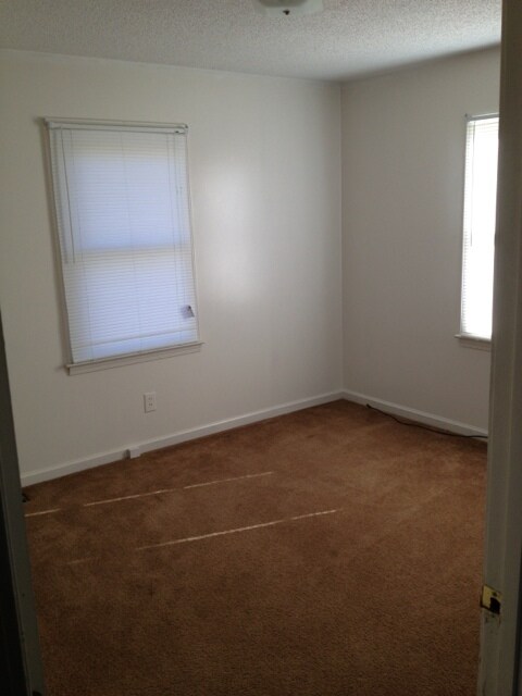 Foto del edificio - 810-812 E. Franklin Street