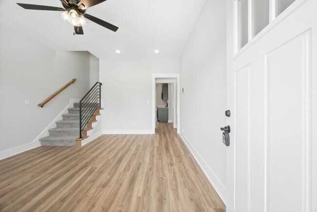 Foto del edificio - 4 Bedroom Pet Friendly Home For Rent Near ...