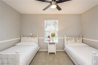 Building Photo - 112 Bobolink Way