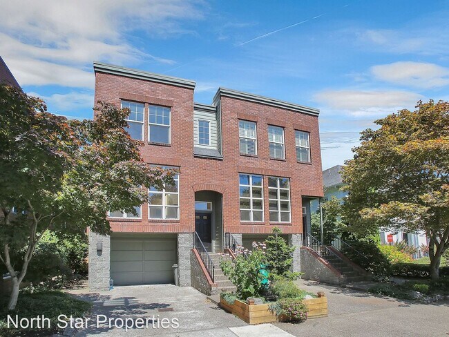 Foto del edificio - 2 br, 2.5 bath House - 2049 NW Lovejoy St.
