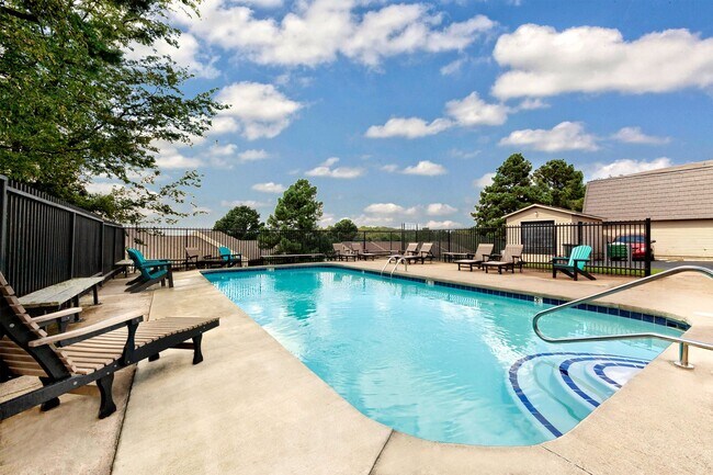 Foto del edificio - Bowman Heights Apartments