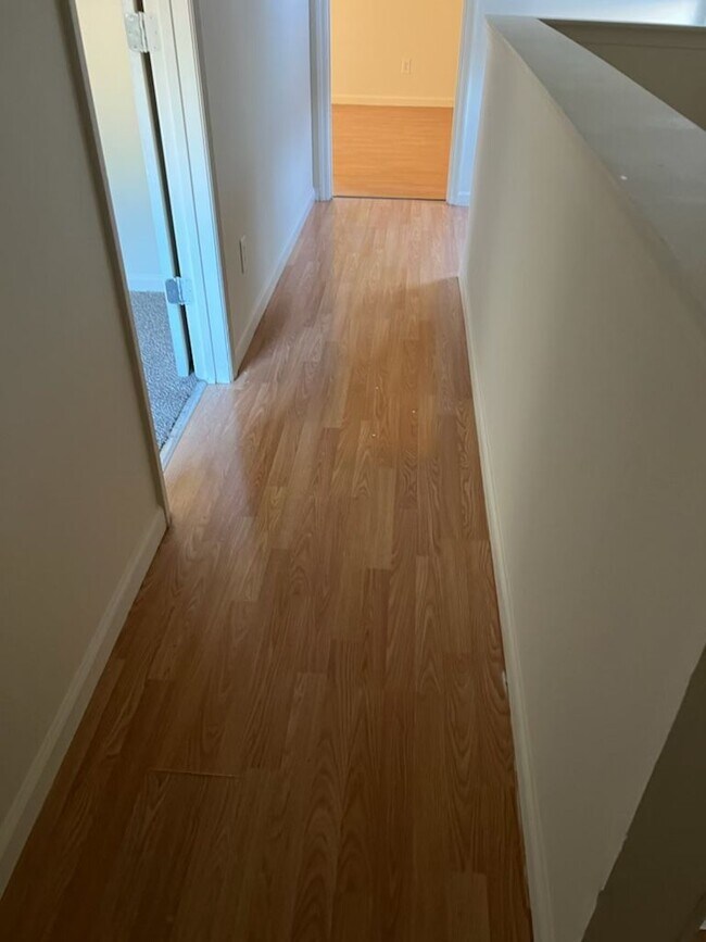 Foto del edificio - 633 Palisades Dr