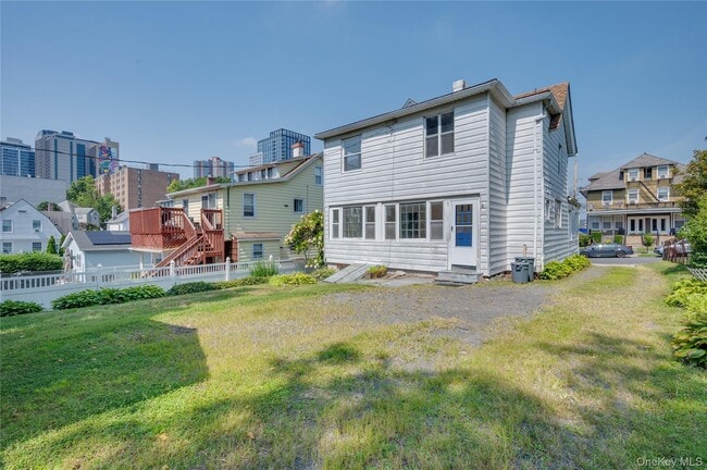 Foto del edificio - 56 Lafayette St