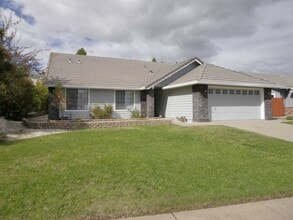 Building Photo - 110 Detert Ln Building Photo - 110 Detert Ln