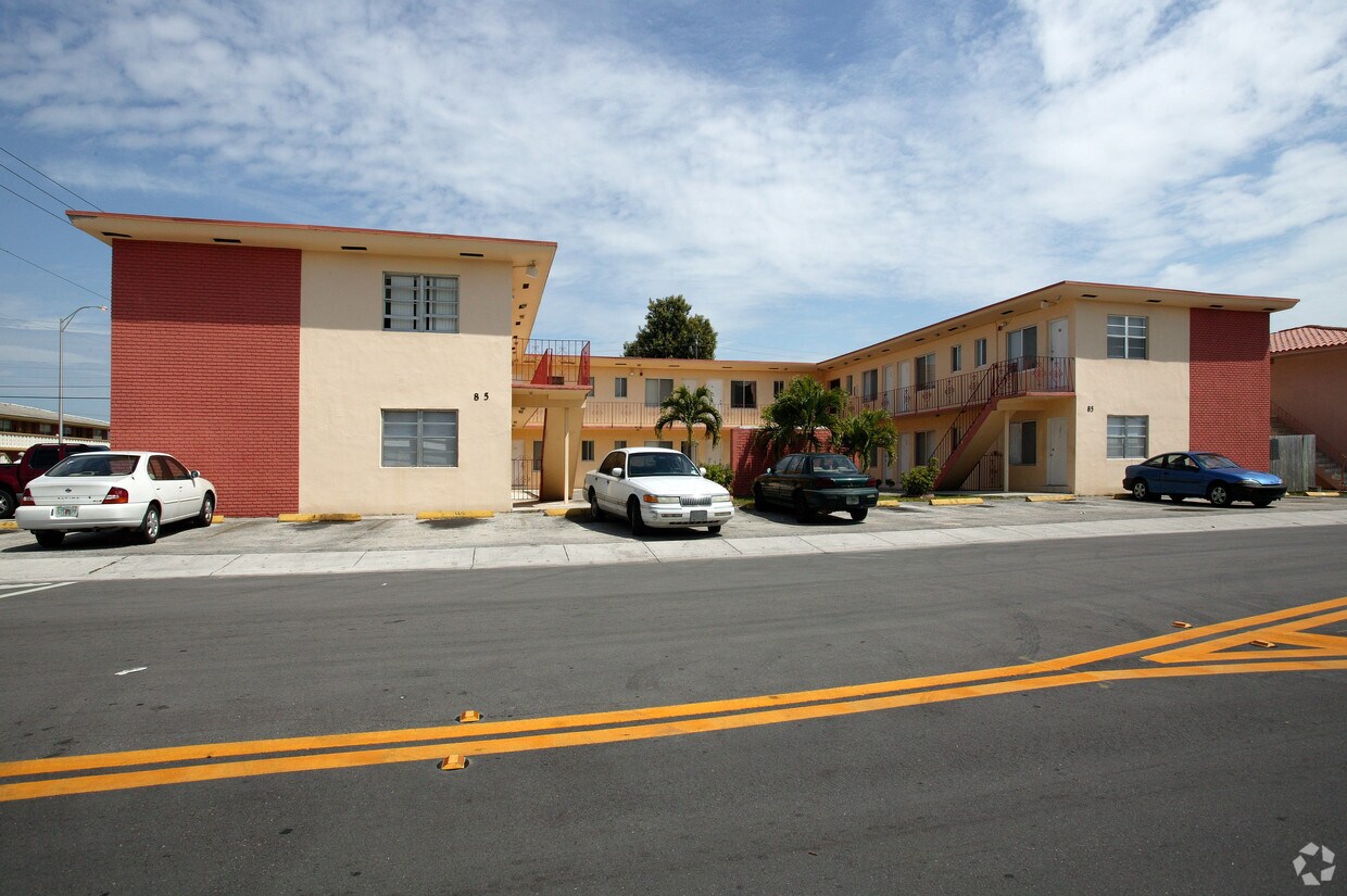 85 CON 6th St. - 85 W 6th St