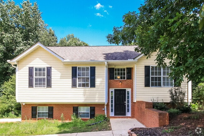 Building Photo - 505 Brewer Dr