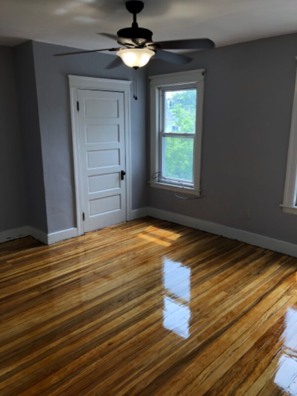 Building Photo - 43 Park Terrace Rd