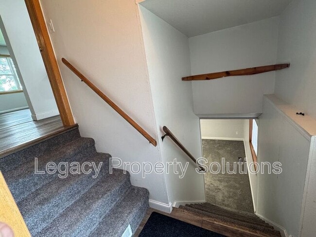 Building Photo - 609 N 29th St