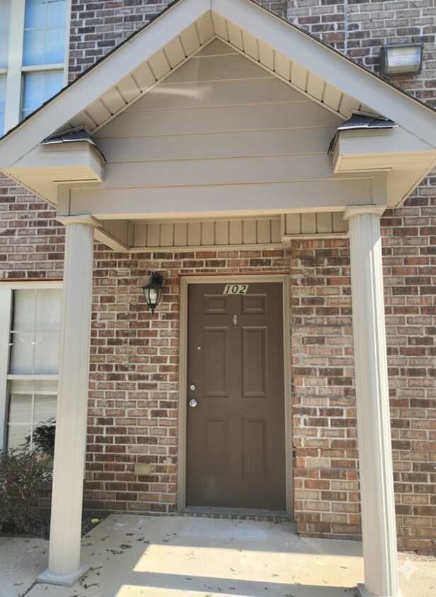 Primary Photo - 2925 Hargrove E Rd