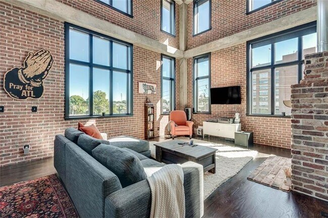 Building Photo - 660 Glen Iris Dr NE