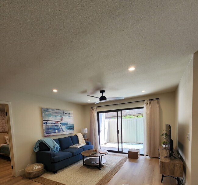 Living / Sleeper Sofa - 215 Wichita Ave