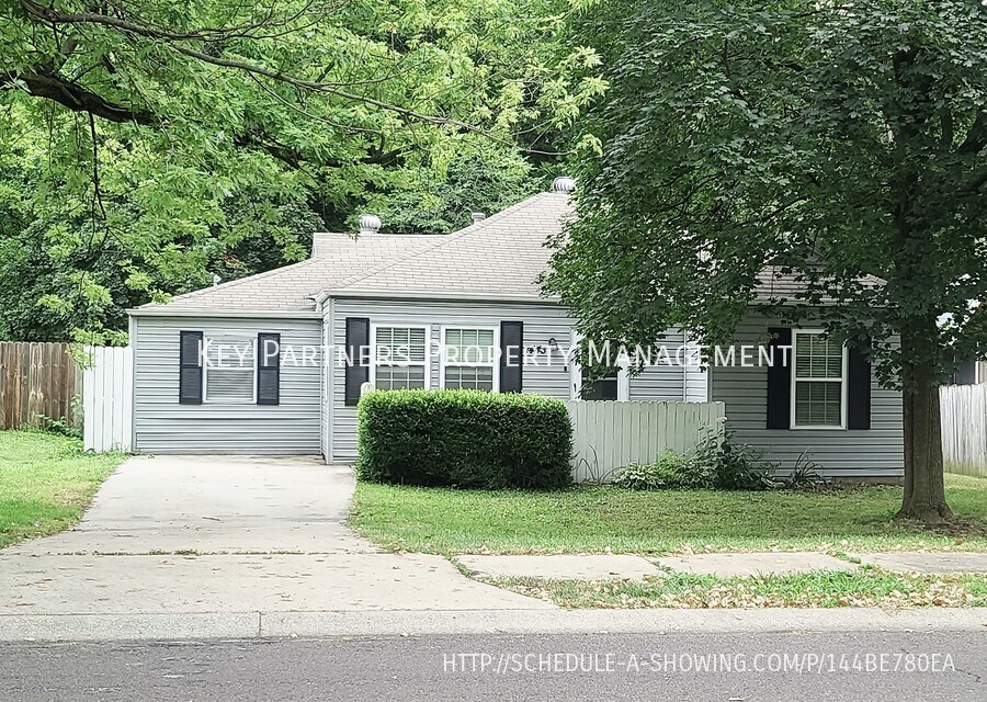 7443 Lamar Ave, Overland Park, KS 66204 House for Rent in Overland