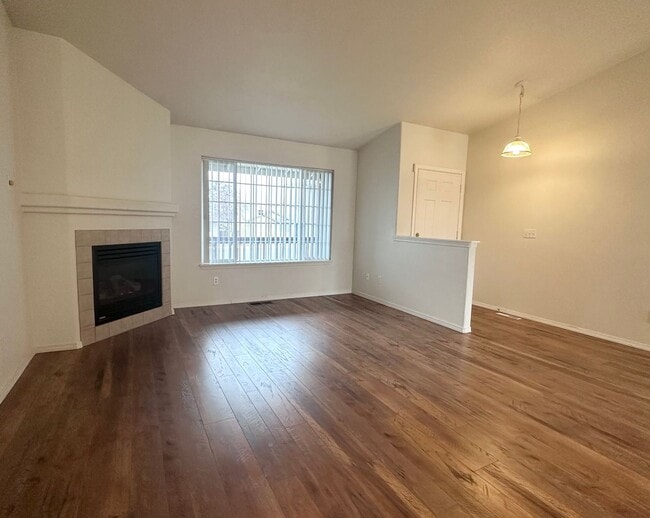 Building Photo - Charming 3Bed 2Bath Home in Madras, OR!