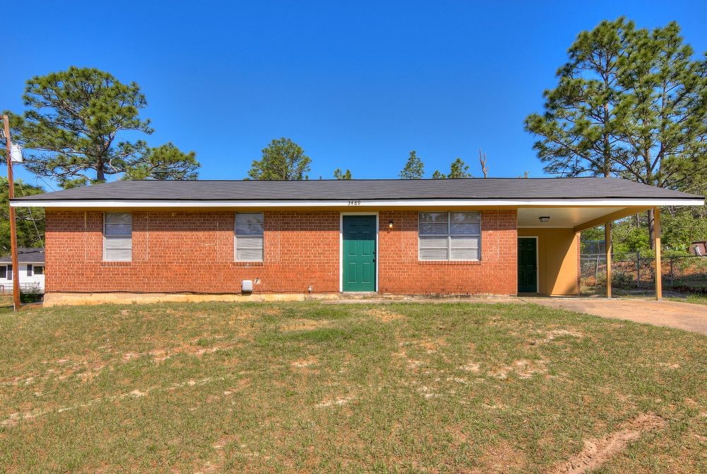 Foto principal - 3489 Byron Place
