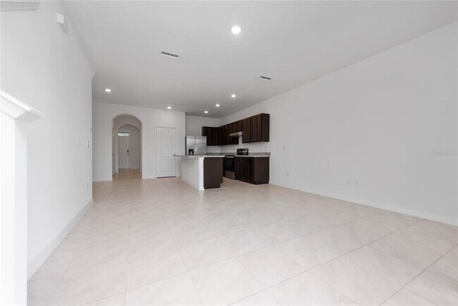 Foto del edificio - 1389 Yellow Finch Dr