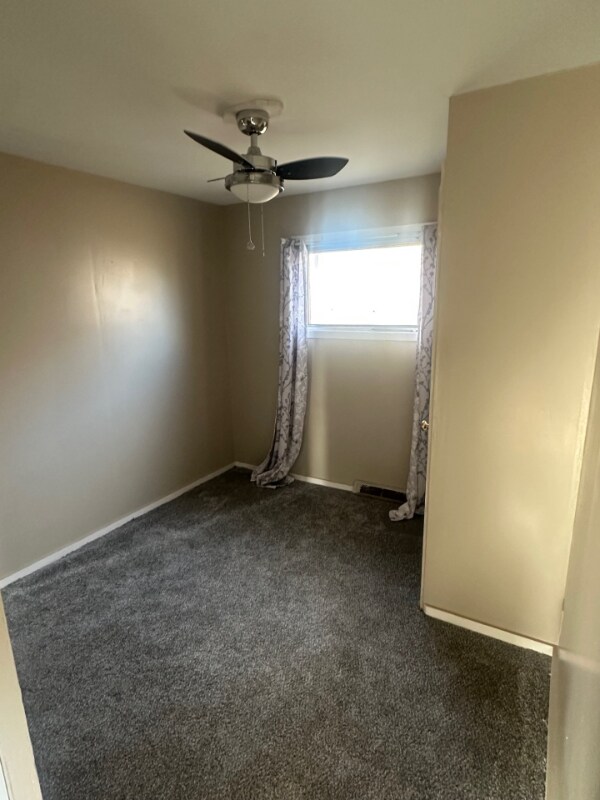 Foto del edificio - 822 2nd Ave SE