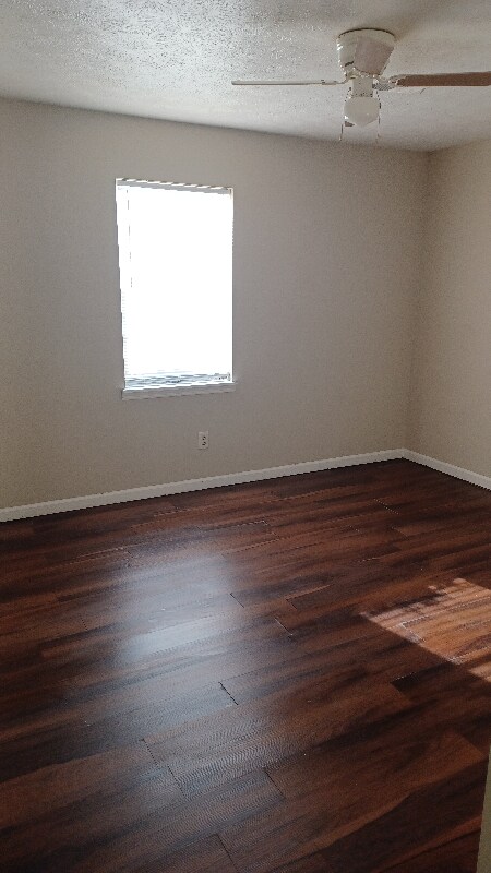 Building Photo - 801 Lane St