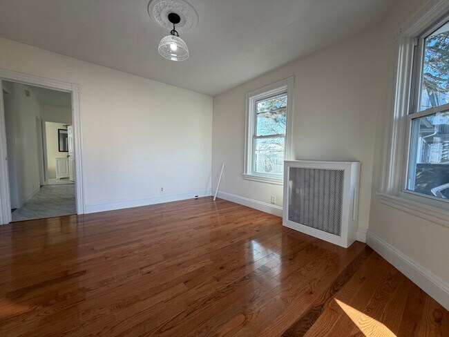 Foto del edificio - 12 Winthrop St