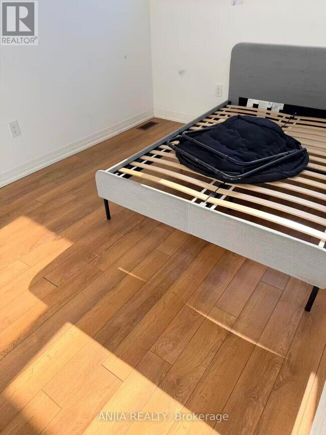 Photo du bâtiment - 119 Markland St