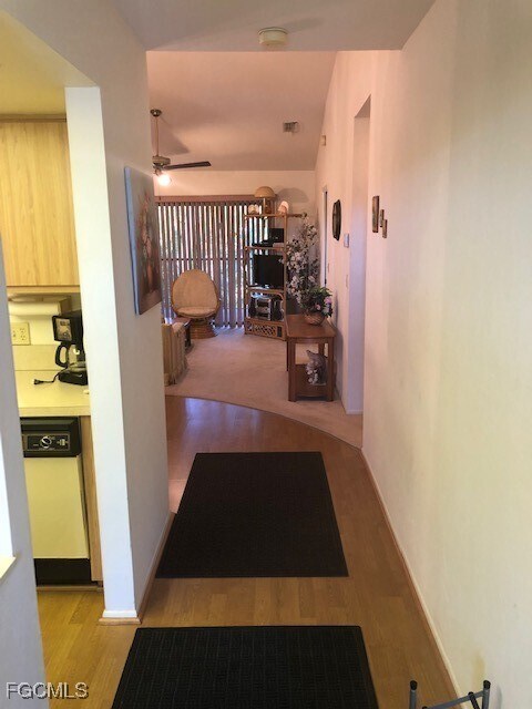 Foto del edificio - 8534 Charter Club Cir