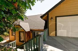 Building Photo - 27905 W Shore Rd