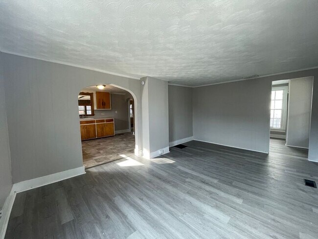 Foto del edificio - 1803 Mansfield Rd