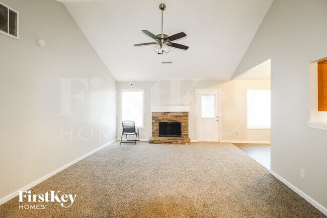 Building Photo - 175 Mills Creek Ln