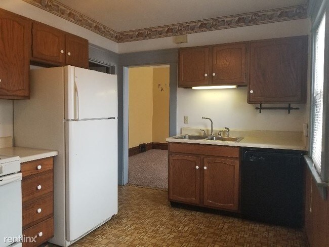 Foto del edificio - 845 E 6th St