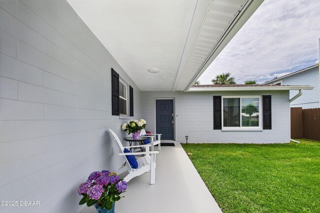 Building Photo - 4035 Oriole Ave