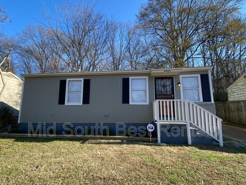 Primary Photo - 4460 Range Line Rd