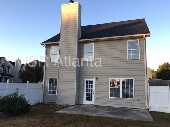 Building Photo - 7024 White Walnut Way