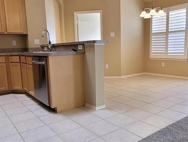 Foto del edificio - 6402 Lake View Ln