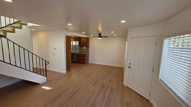 Foto del edificio - 210 S Paulsen