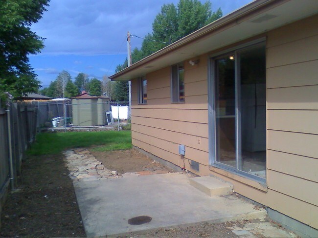 Building Photo - 1457 Juliana Ct