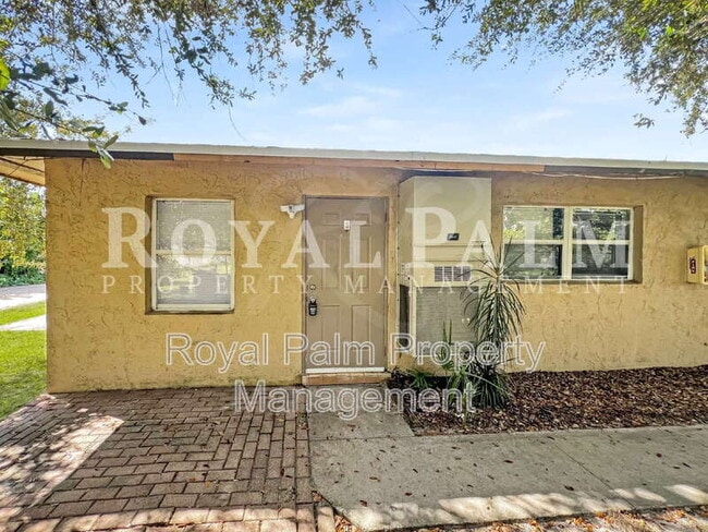 Foto del edificio - 13037 First Street- 2