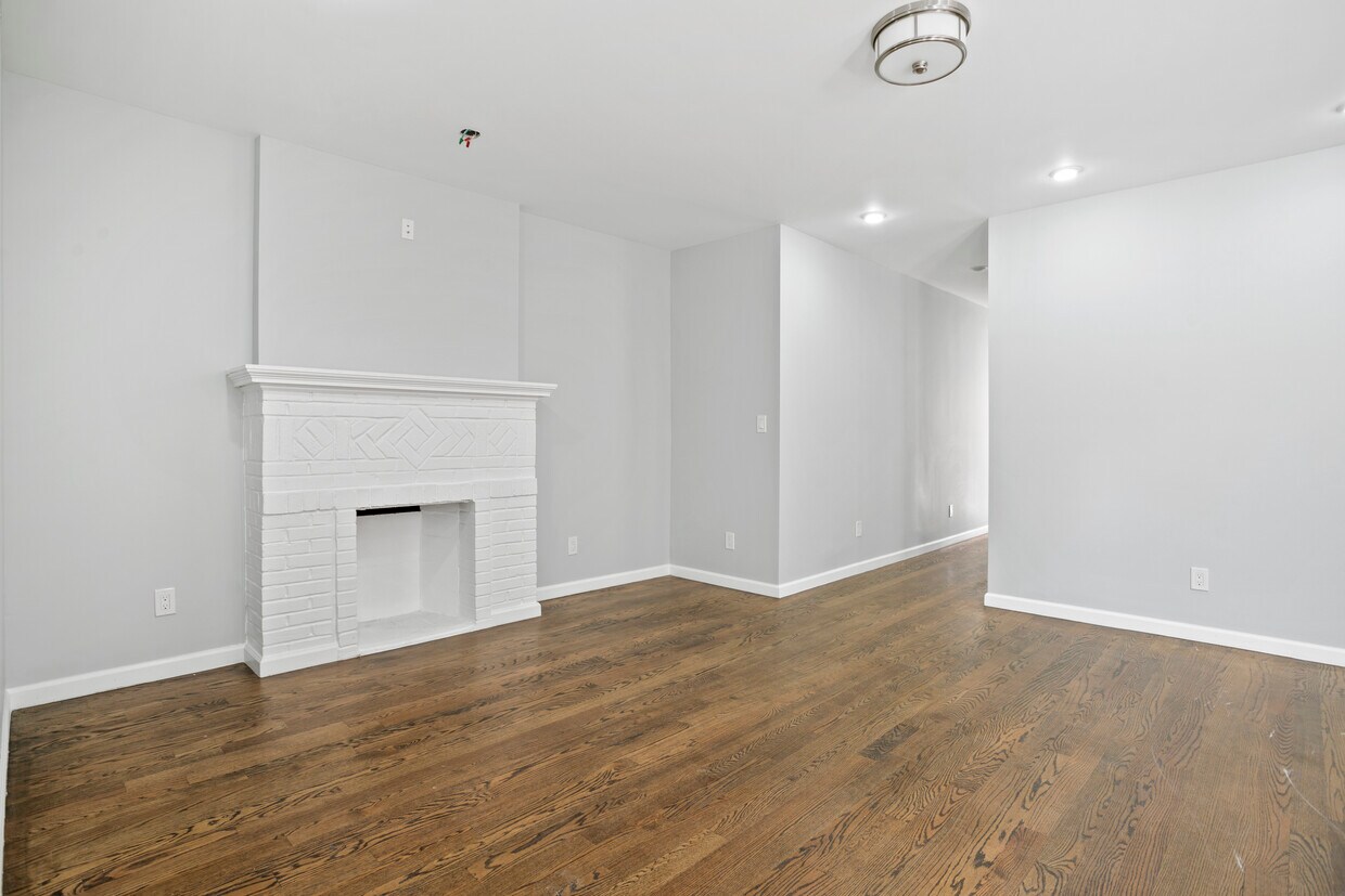 Foto principal - 6158 Liebig Ave