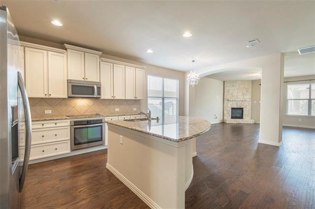 Foto del edificio - 8008 Choctaw Ln
