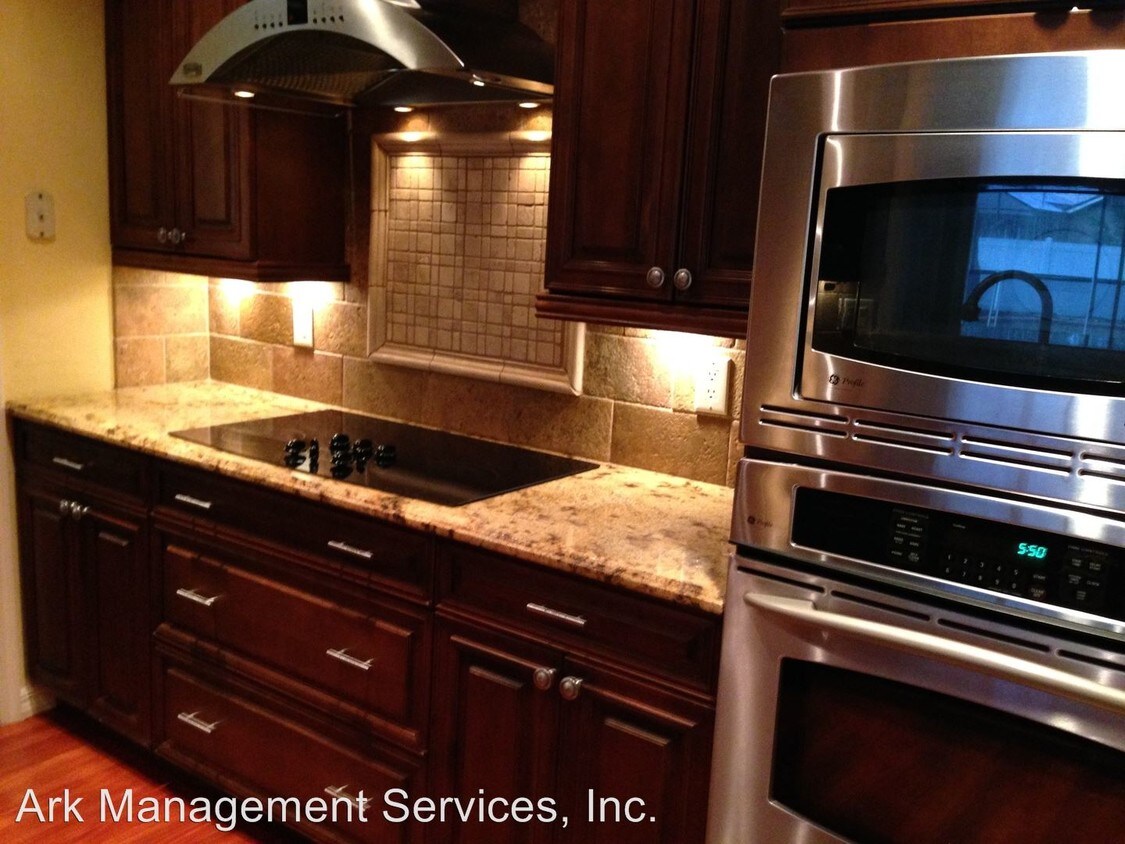 Foto principal - 720 Keeneland Pike