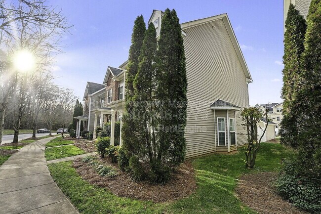 Foto del edificio - 13844 Cypress Woods Dr