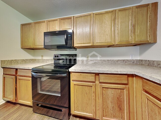 Foto del edificio - 2927 Meadow Knoll Dr