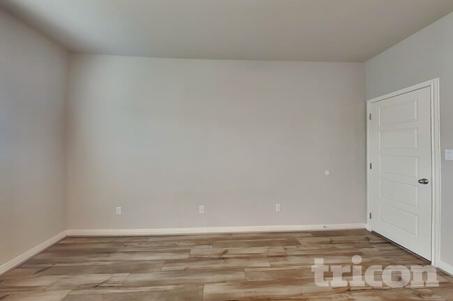 Building Photo - 5806 Nyla Wy